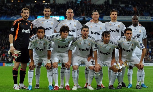 莱奥头发被拽找阿切尔比理论，后者：敢再指我就掰断你手指头