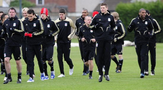 凤凰官方：福克斯韦尔和刘易斯缺席今日对阵跳伞蚁