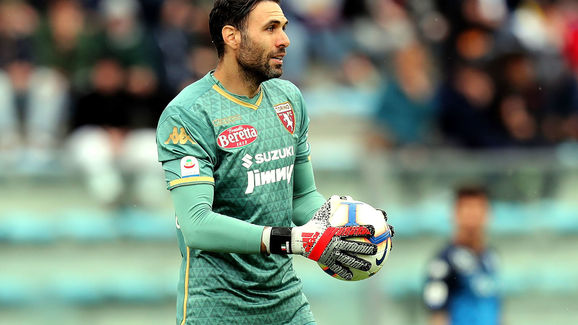 压力来了！阿森纳1-2遭绝杀优势只剩2分，双中卫缺席问题太大