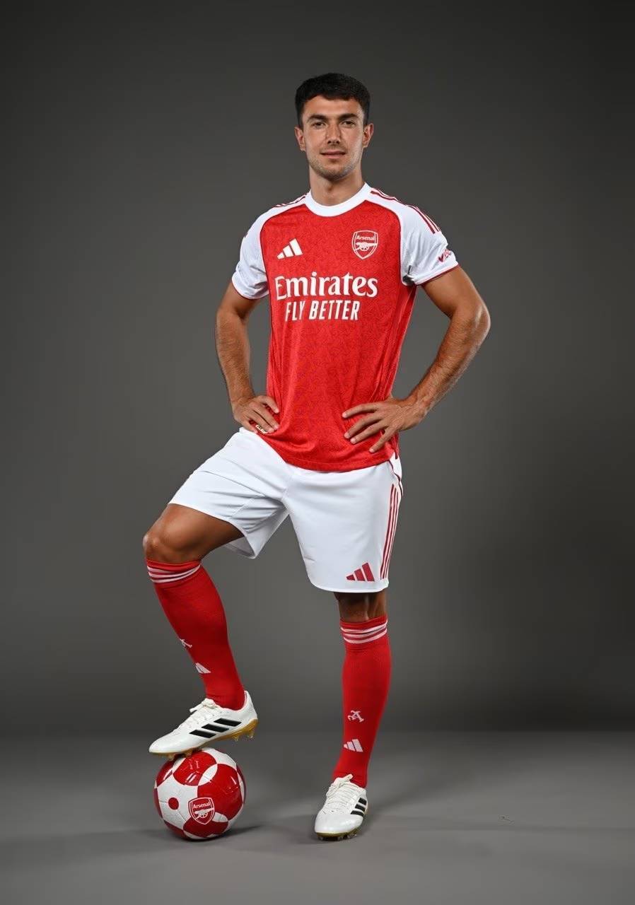 家族矛盾再升级？太阳报：贝克尔姆与妻子已取关长子布鲁克林（家族矛盾升级？太阳报称贝克尔姆夫妇已取消关注长子布鲁克林）