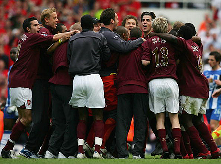 【欧联综述】维拉延续欧战主场全胜 圆神助贝蒂斯告捷（欧联快讯：维拉延续欧战主场全胜势头 圆神建功助贝蒂斯取胜）