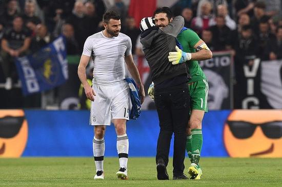 达洛特：领先后本该控制节奏，我们却改变既定战术越踢越慌乱