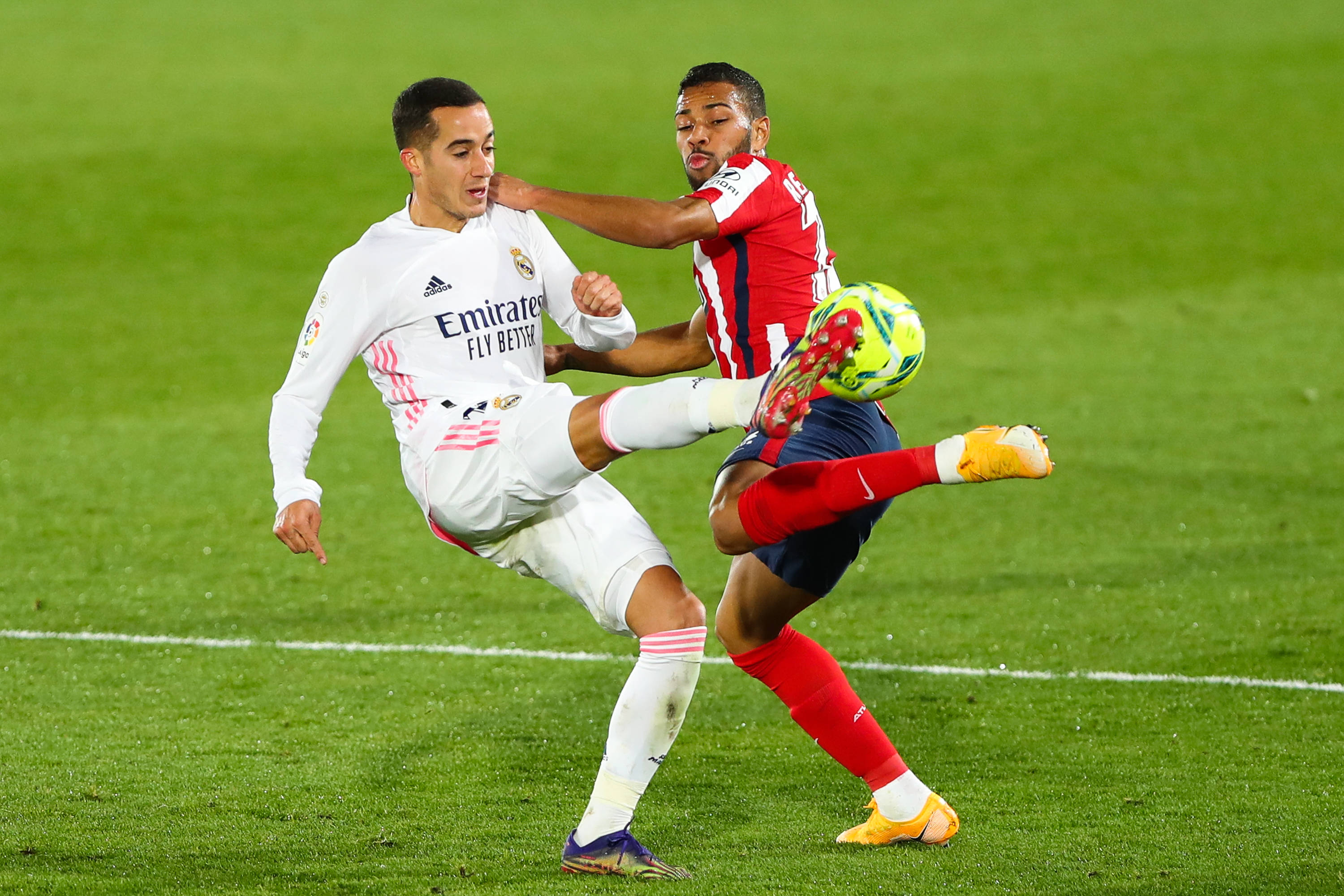 萨巴蒂尼：我曾经买来一些醉汉，但他们踢出了精彩的足球（萨巴蒂尼自曝：曾签‘醉汉’，却踢出惊艳表现）