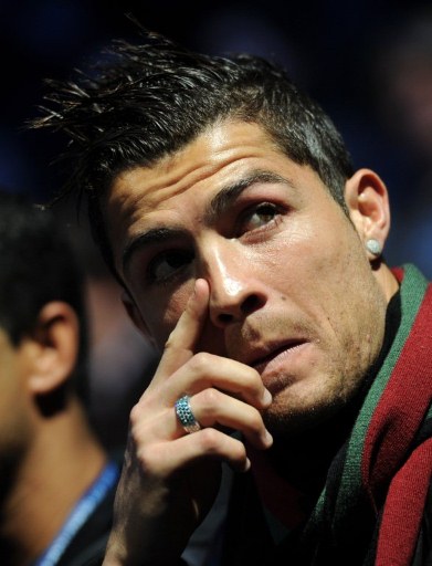 状态再度急转！利物浦主场憾平对手，连胜希望破灭（局势再起波澜！利物浦主场被逼平，连胜势头戛然而止）