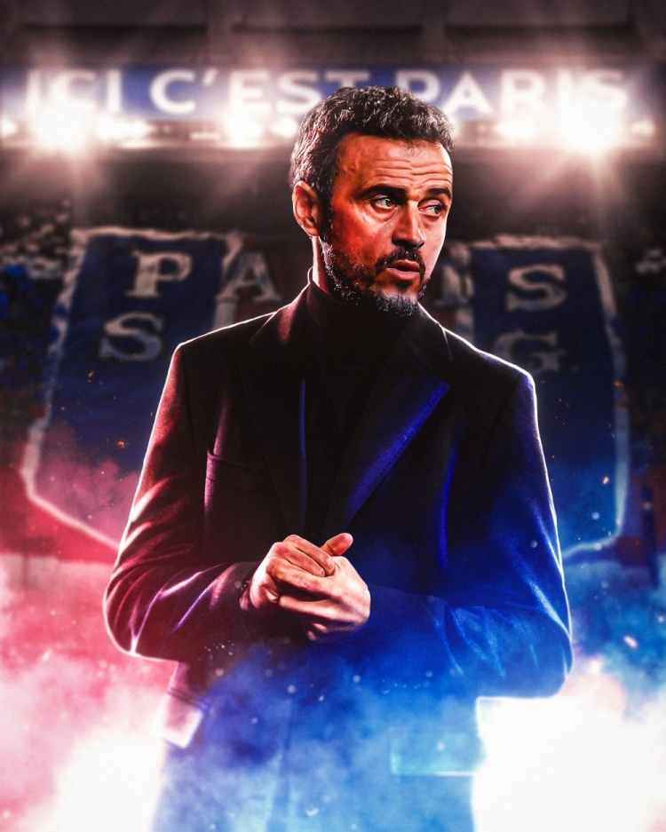 发疯了？里沙利松掐埃基蒂克脖子、推索博、肘击弗林蓬，均未染黄（里沙利松连出粗暴动作：掐埃基蒂克、推索博、肘击弗林蓬仍未吃黄牌）